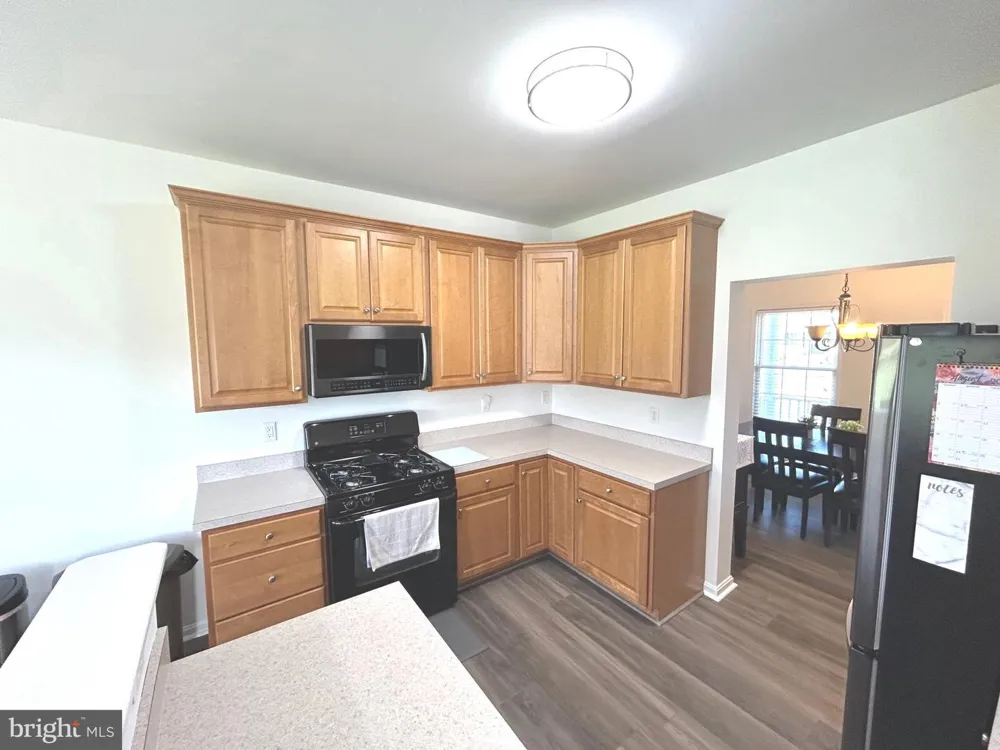 145 SUNRISE DRIVE Clayton, DE 19938