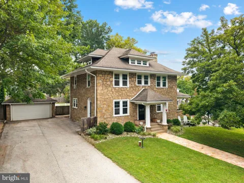 5 JEFFERSON AVENUE