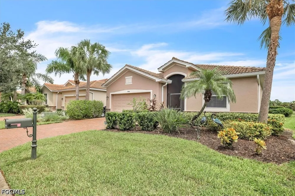 Silver Thorn Loop North Fort Myers, FL 33903