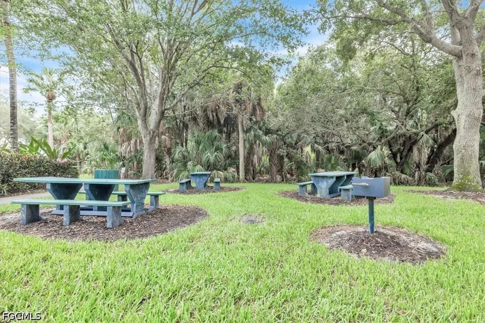 Silver Thorn Loop North Fort Myers, FL 33903