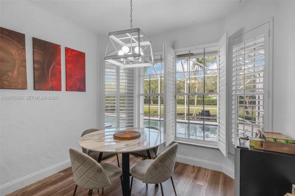 11834 Highland Pl Coral Springs, FL 33071