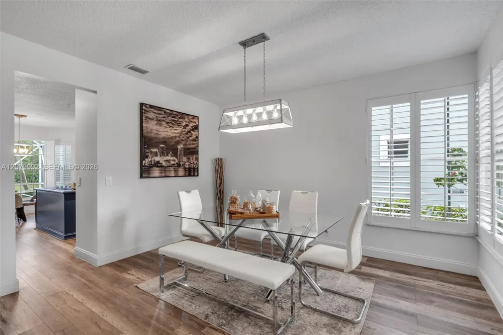 11834 Highland Pl Coral Springs, FL 33071