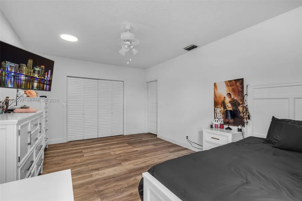 11834 Highland Pl Coral Springs, FL 33071