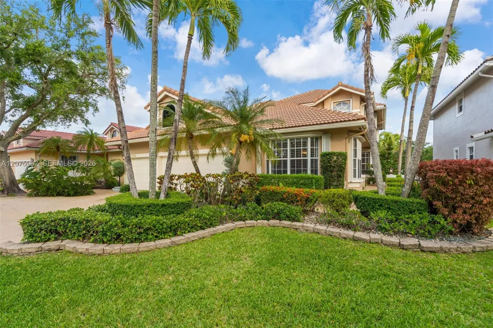 11834 Highland Pl Coral Springs, FL 33071