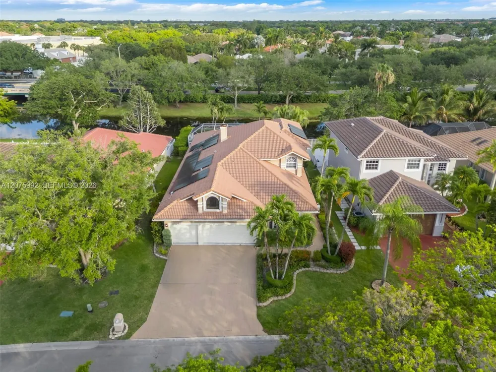 11834 Highland Pl Coral Springs, FL 33071