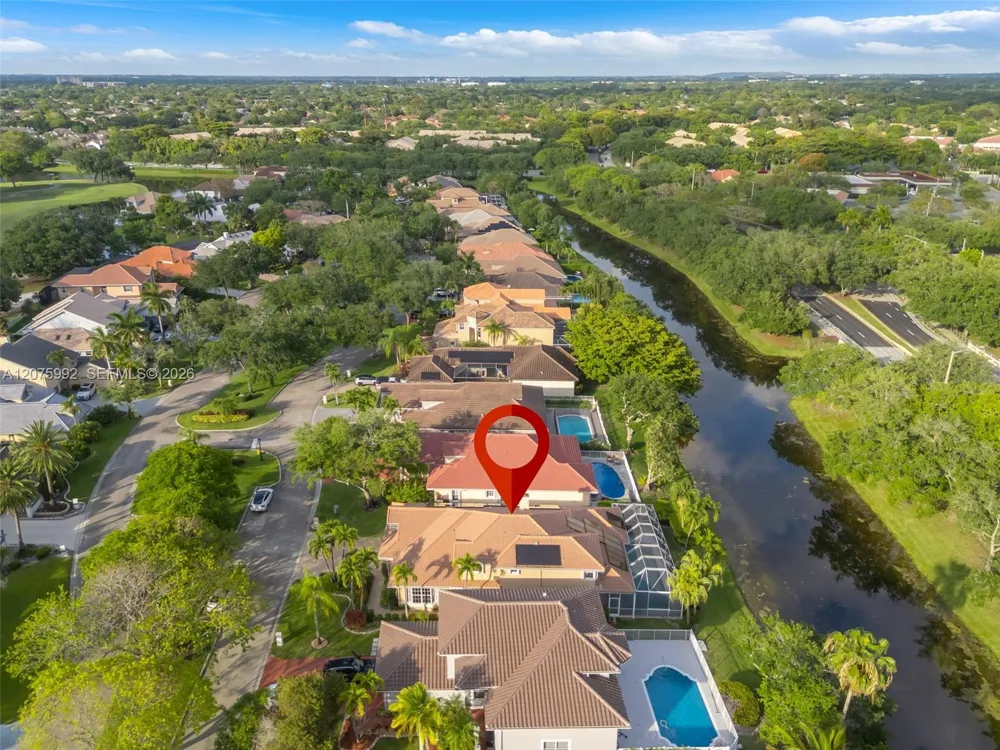 11834 Highland Pl Coral Springs, FL 33071