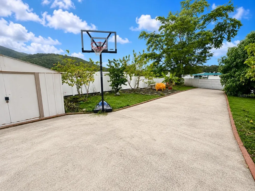 3 ROOSEVELT GARDENS Ceiba, PR 00735