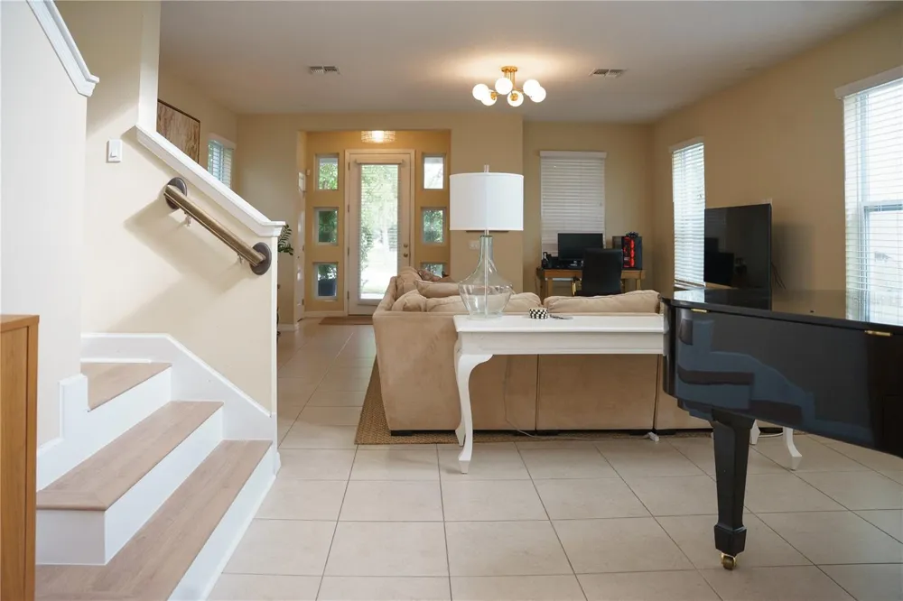 7226 MILESTONE DRIVE Apollo Beach, FL 33572