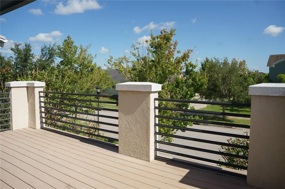 7226 MILESTONE DRIVE Apollo Beach, FL 33572