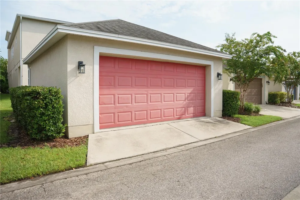 7226 MILESTONE DRIVE Apollo Beach, FL 33572