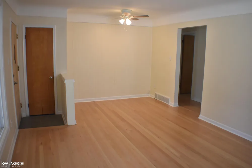 1824 Rowland Street Royal Oak City, MI 48067