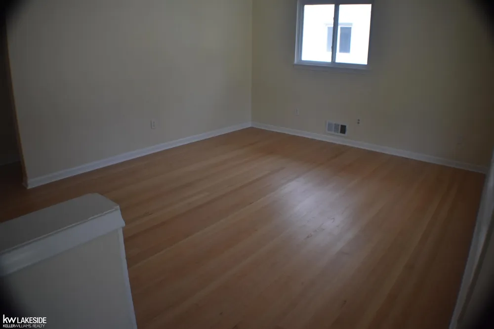 1824 Rowland Street Royal Oak City, MI 48067