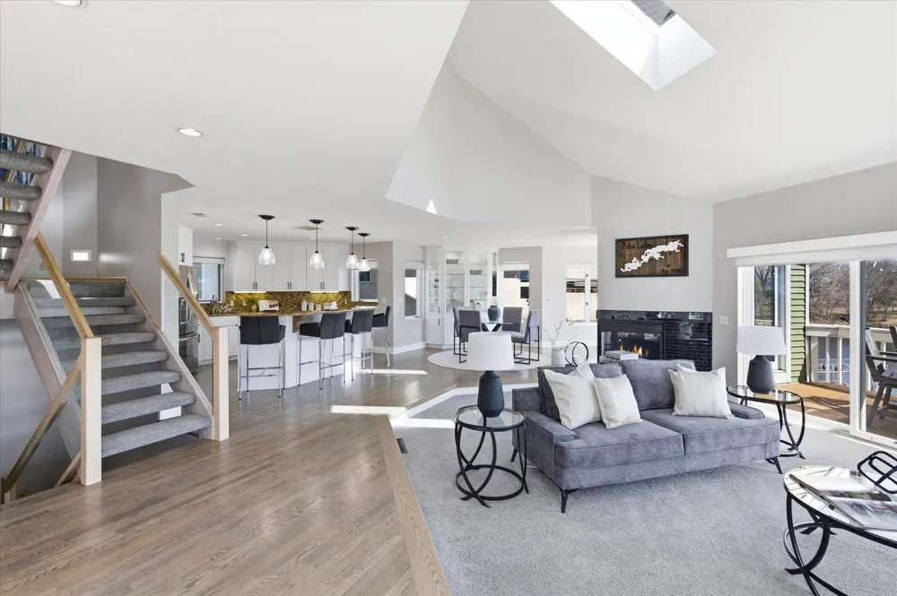 15219 Fairbanks Trail NE Prior Lake, MN 55372