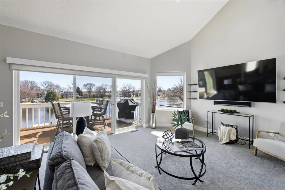 15219 Fairbanks Trail NE Prior Lake, MN 55372
