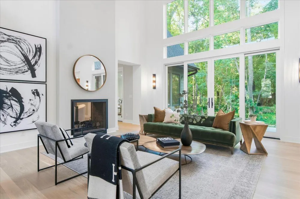 85 Brentwood Avenue Excelsior, MN 55331