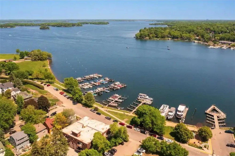 163 2nd Street Excelsior, MN 55331
