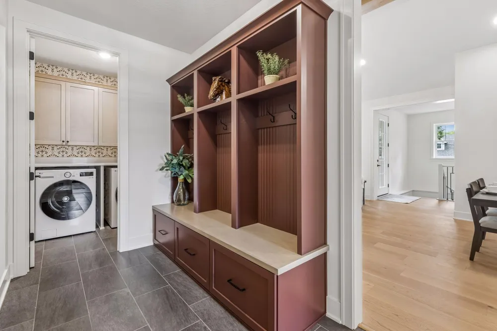163 2nd Street Excelsior, MN 55331