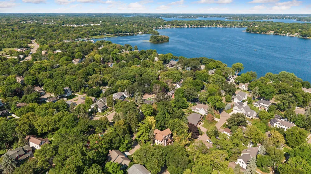 163 2nd Street Excelsior, MN 55331