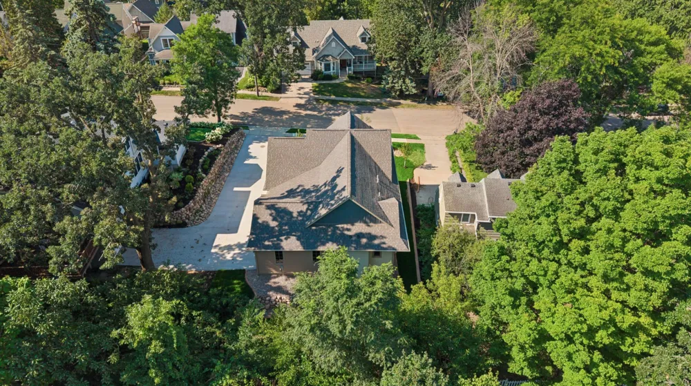 163 2nd Street Excelsior, MN 55331