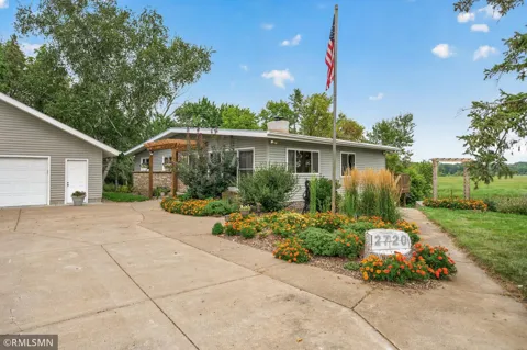2720 Silver Fox Road