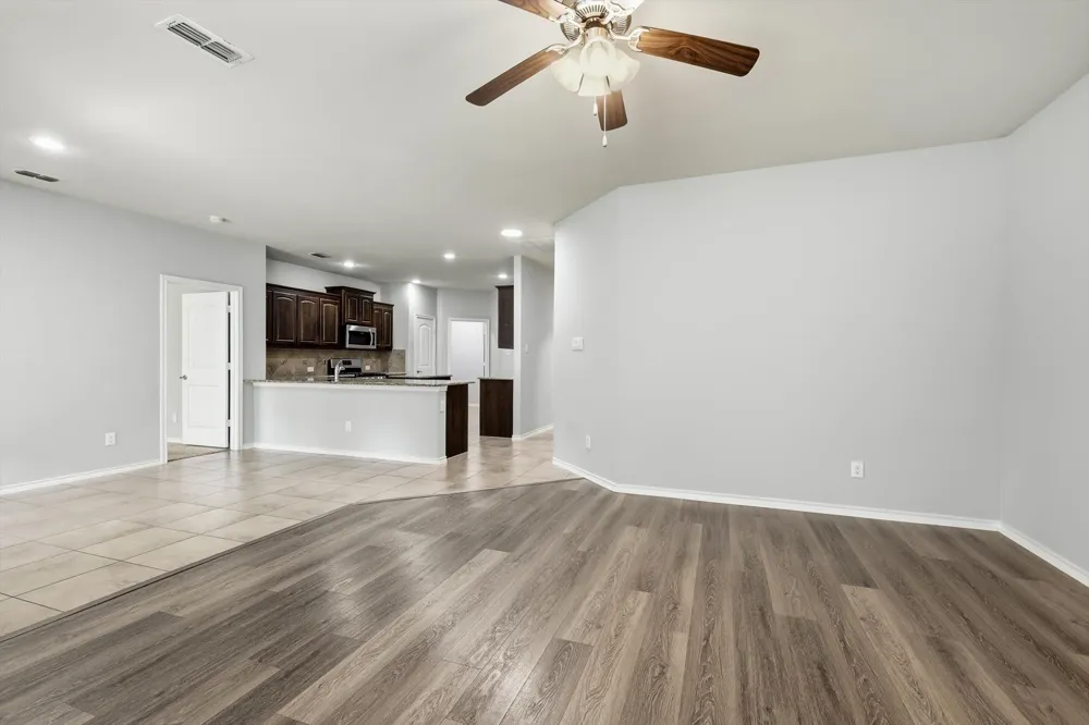 105 Gannet Trail Argyle, TX 76226