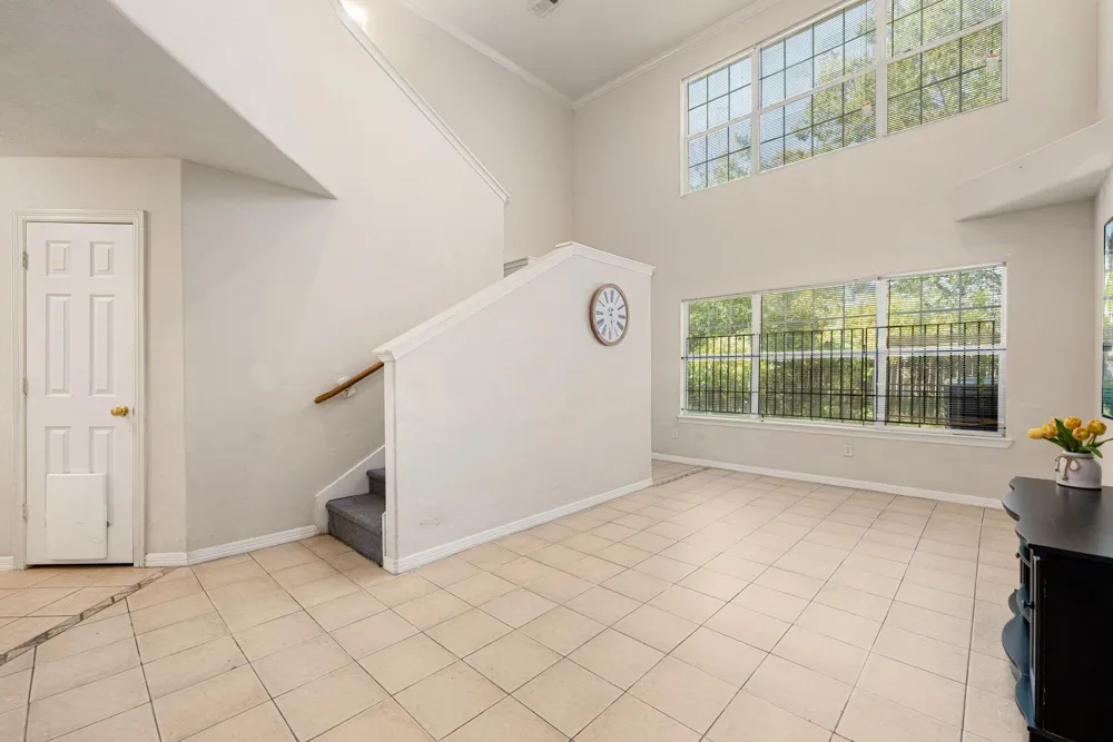 6418 England Street Houston, TX 77021
