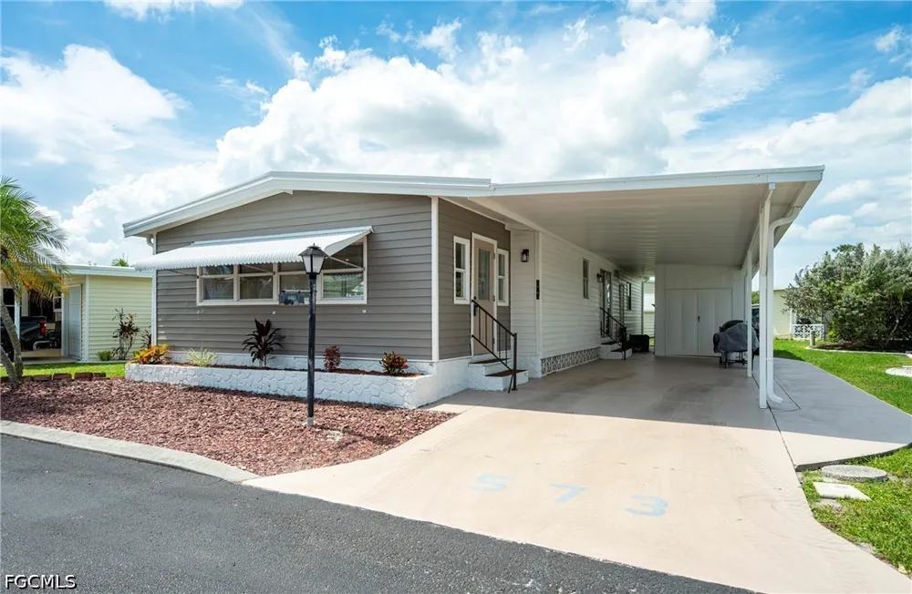 Hogan Drive North Fort Myers, FL 33903