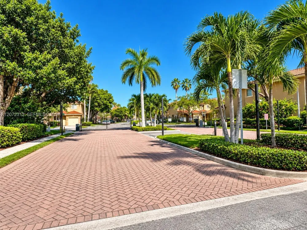 8503 SW 214th Way #0 Cutler Bay, FL 33189