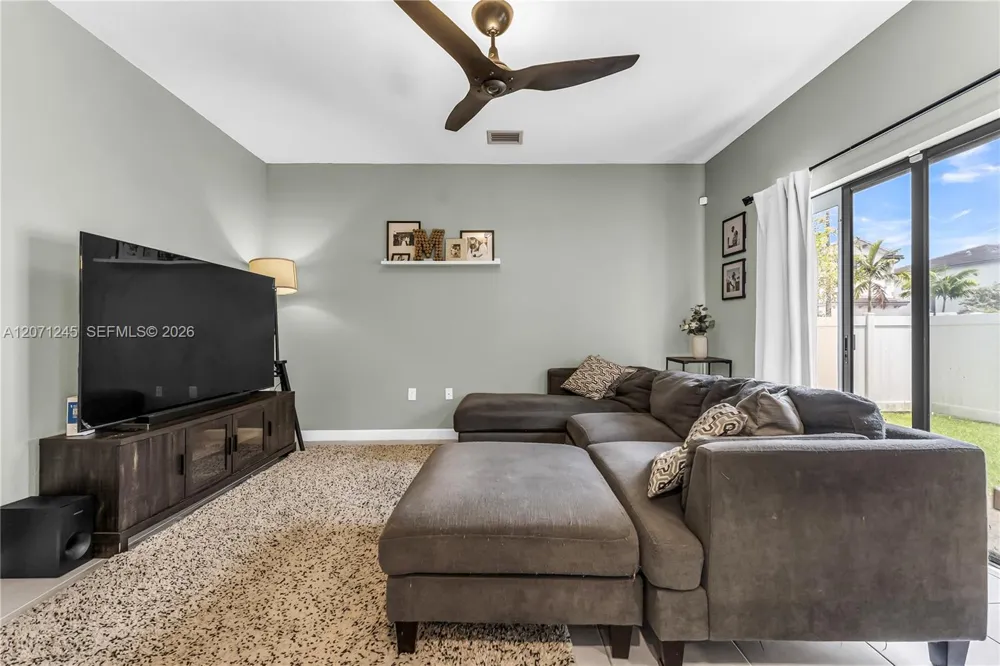 20397 NW 6th Pl Miami Gardens, FL 33169
