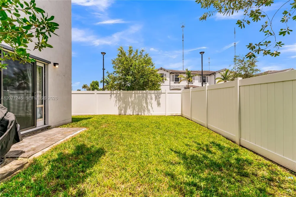 20397 NW 6th Pl Miami Gardens, FL 33169