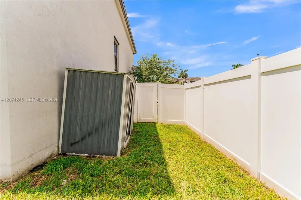 20397 NW 6th Pl Miami Gardens, FL 33169