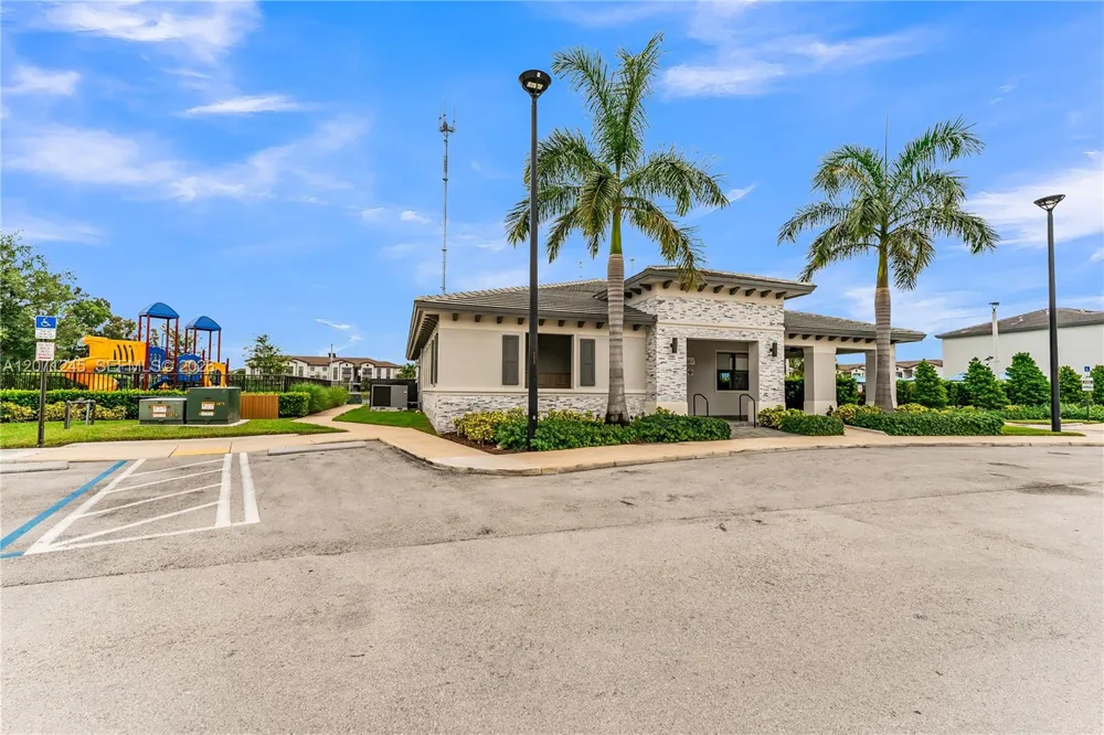 20397 NW 6th Pl Miami Gardens, FL 33169
