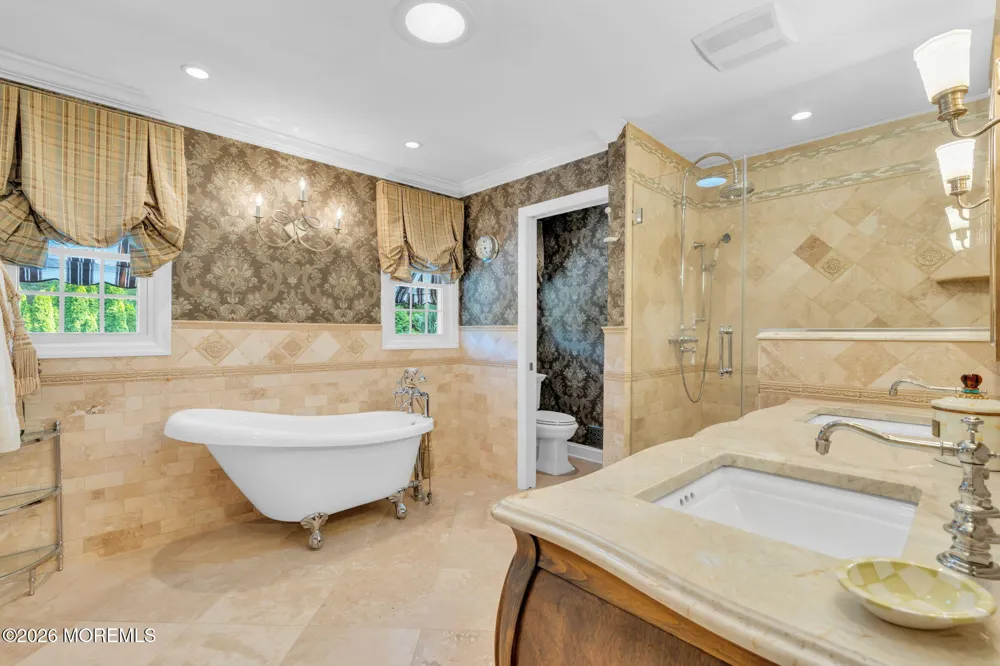 1537 Toboggan Run Manasquan, NJ 08736