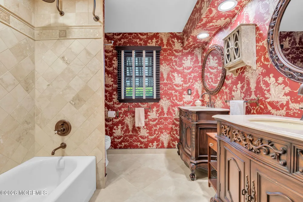 1537 Toboggan Run Manasquan, NJ 08736