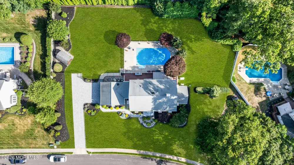1537 Toboggan Run Manasquan, NJ 08736