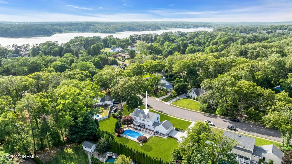 1537 Toboggan Run Manasquan, NJ 08736