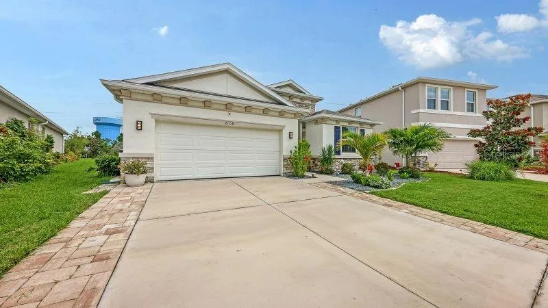 2108 MIDNIGHT PEARL DRIVE Sarasota, FL 34240