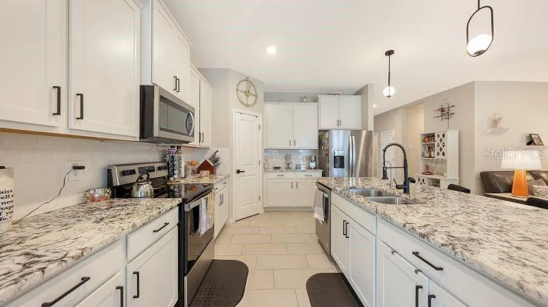 2108 MIDNIGHT PEARL DRIVE Sarasota, FL 34240