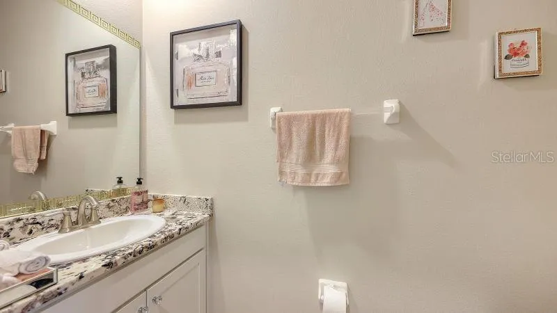 2108 MIDNIGHT PEARL DRIVE Sarasota, FL 34240