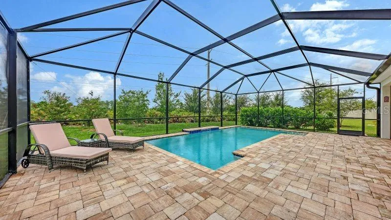 2108 MIDNIGHT PEARL DRIVE Sarasota, FL 34240