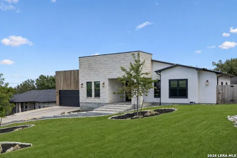 216 MIDNIGHT DR