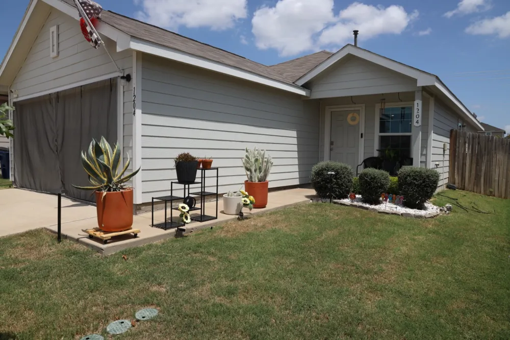 1204 Fairford Road Crandall, TX 75114