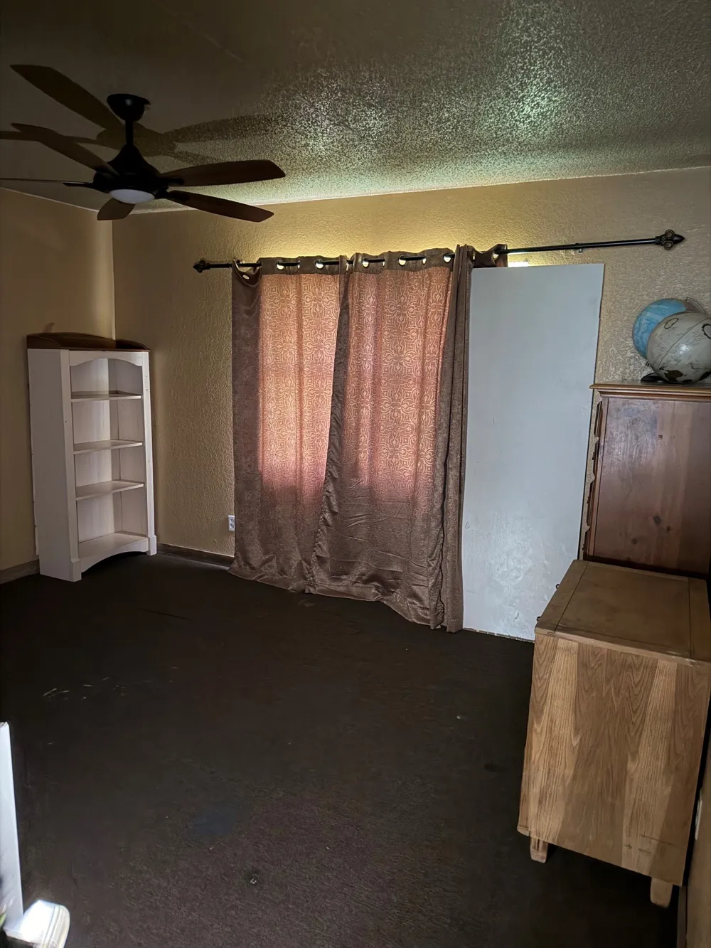 913 County Road 1003a Godley, TX 76044