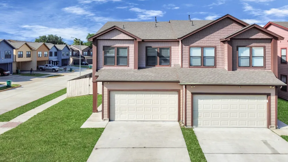 4335 Oak Ridge Drive #A Pasadena, TX 77503