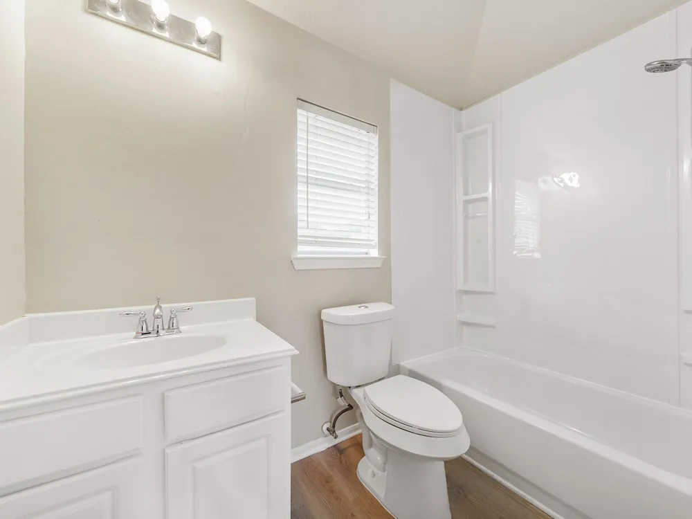 3907 Garnet Falls Sugar Land, TX 77479
