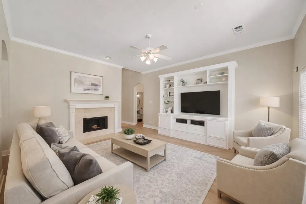 3907 Garnet Falls Sugar Land, TX 77479