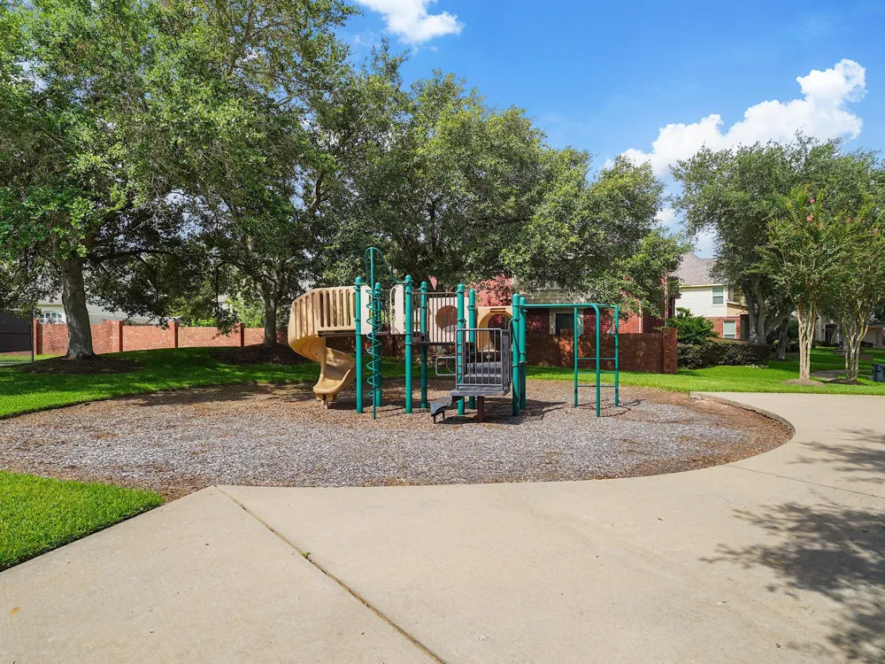 3907 Garnet Falls Sugar Land, TX 77479