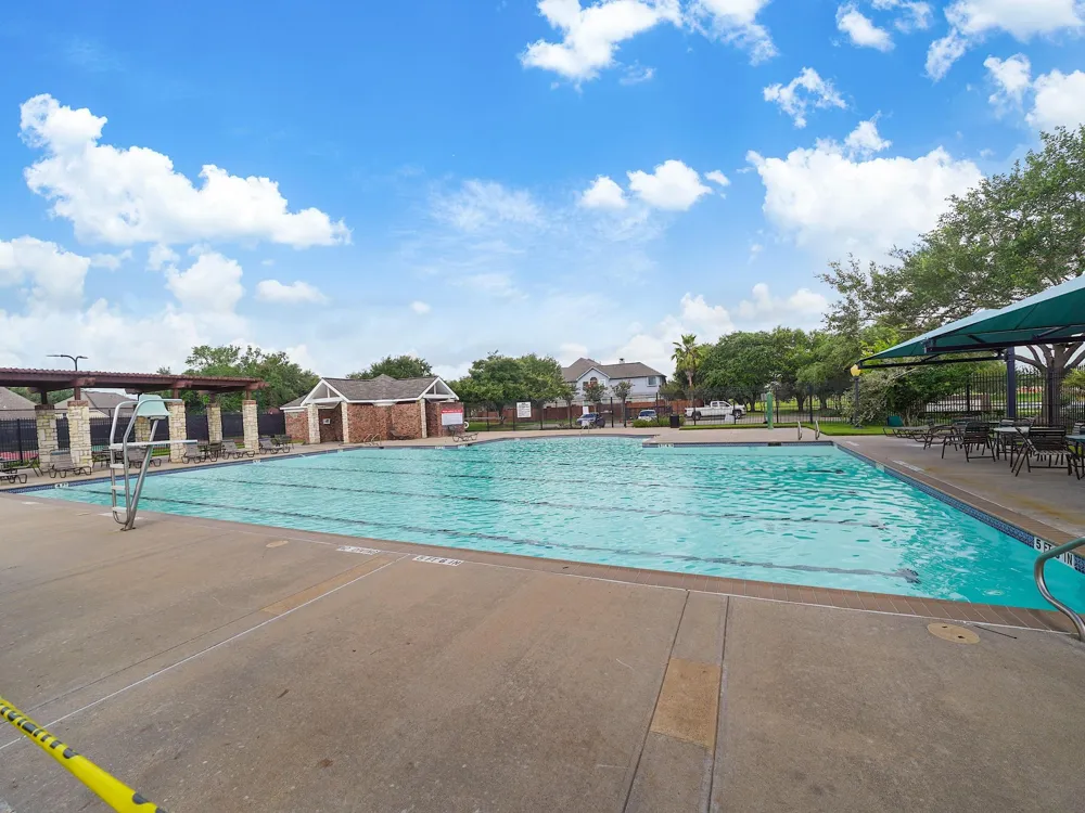 3907 Garnet Falls Sugar Land, TX 77479