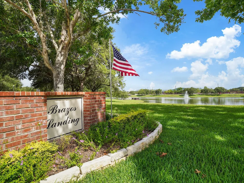 3907 Garnet Falls Sugar Land, TX 77479