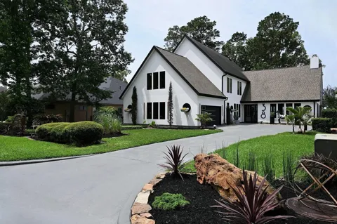 38 Fairway Park